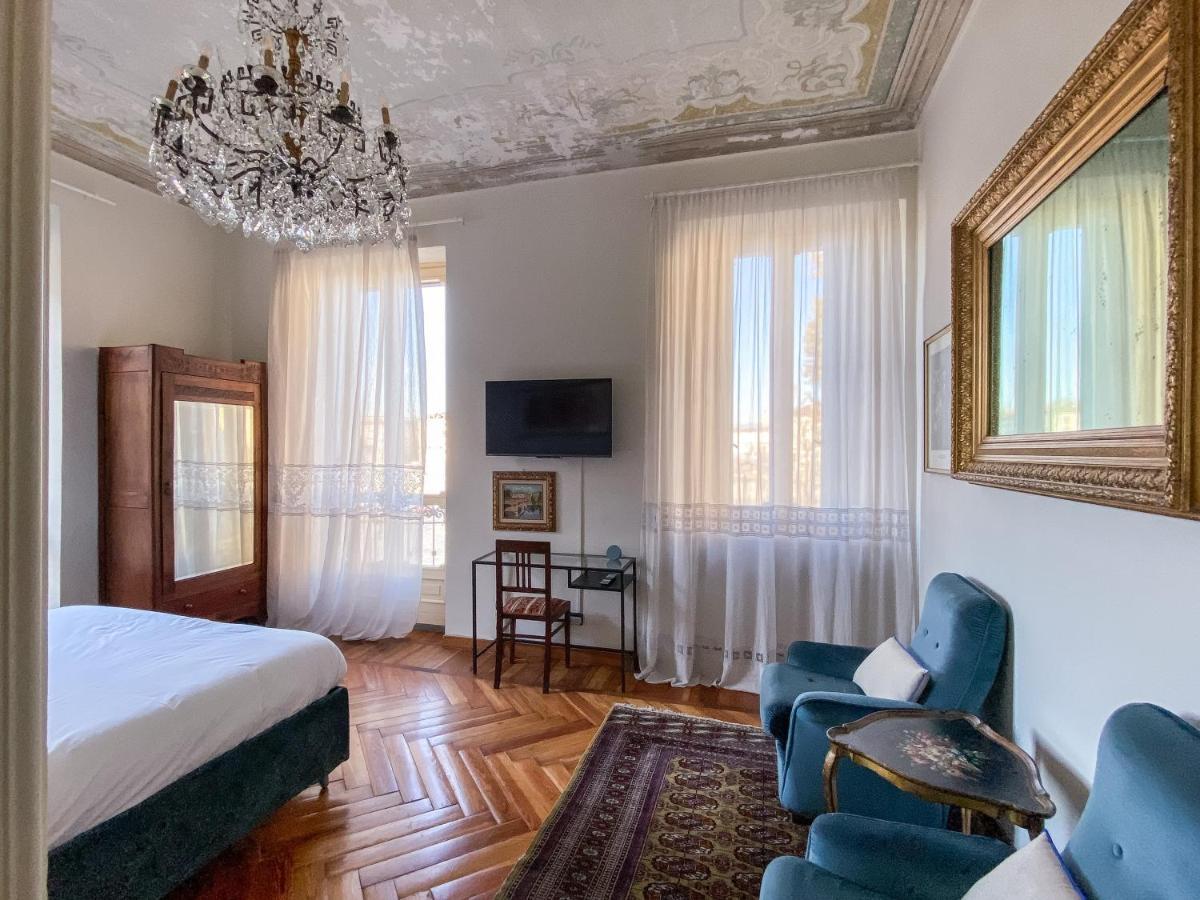 L'Angolo Di Casa Verrua トリノ エクステリア 写真